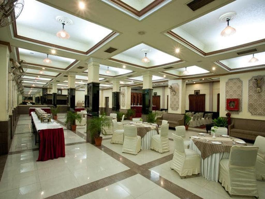 Surya Royal Hotel Kota  Eksteriør bilde