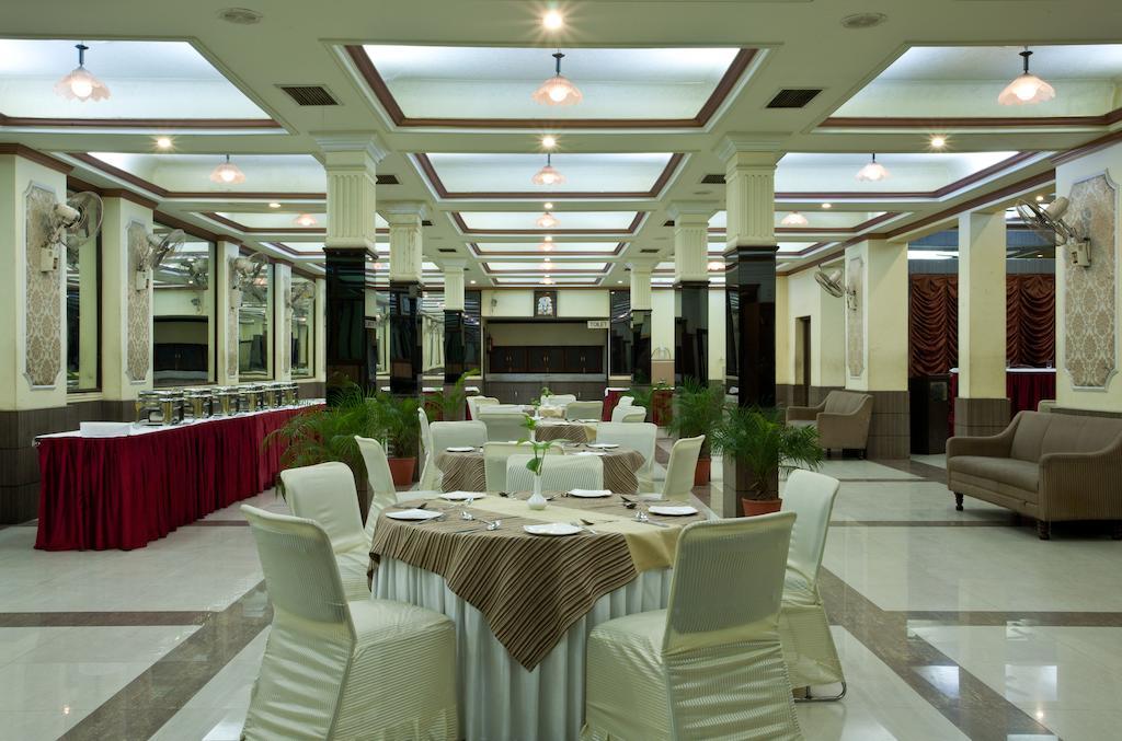 Surya Royal Hotel Kota  Eksteriør bilde