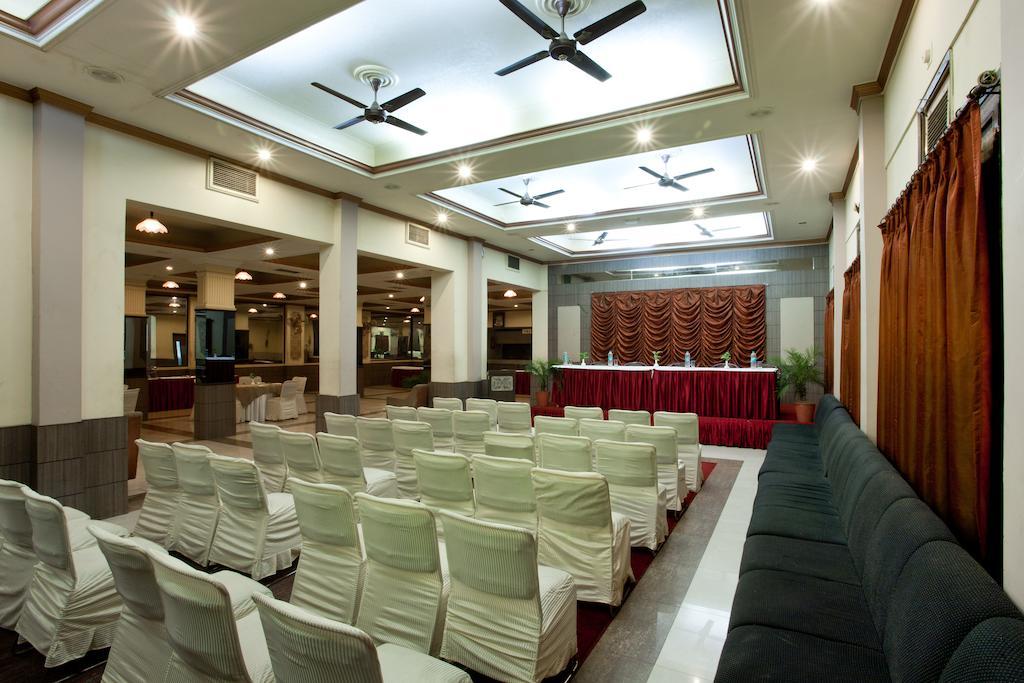 Surya Royal Hotel Kota  Eksteriør bilde